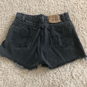 Black distressed Levi shorts